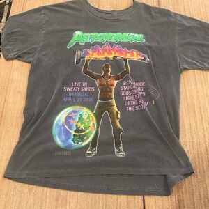 Travis scott backbling tshirt